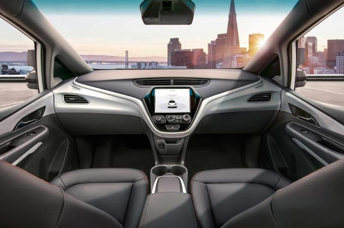 Автомобиль GM, который не имеет рулевого колеса и педалей