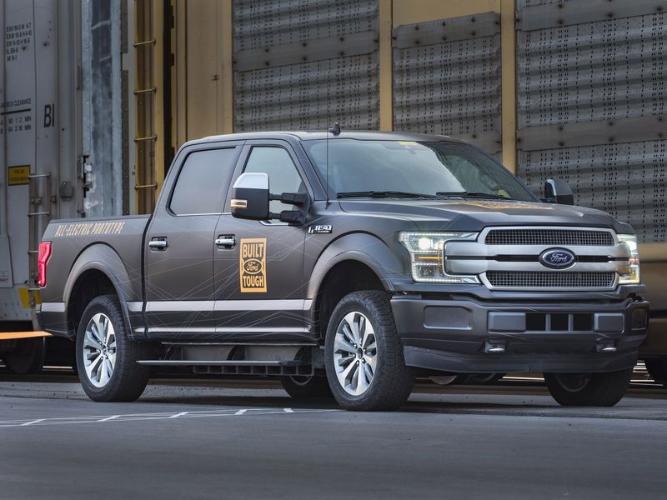 Электропикап Ford F-150.